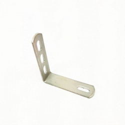 Escuadra inox. 110x110x30x4 con cuatro agujeros