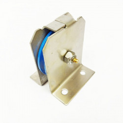 Polea metalica con engrasador con soporte frontal galv pcc-plc-80