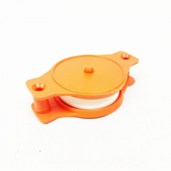Carrucha con protección de plástico naranja