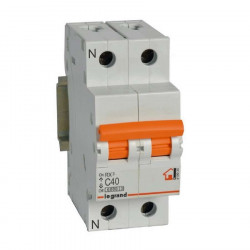 Magnetotérmico RX3 P+N 40A