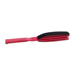 Arreador claqueta de plástico rojo